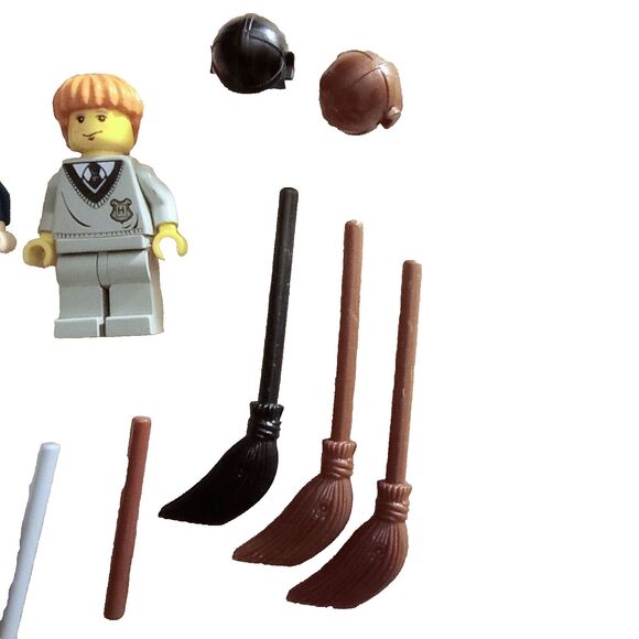 Harry Potter LEGO Mini Figures Ron Weasley Hedwig + Accessories - Picture 2 of 6